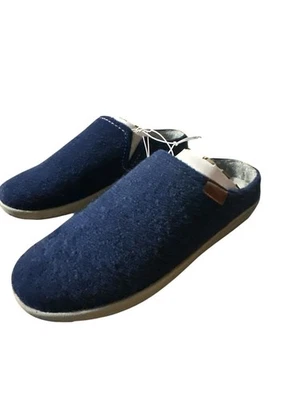 Dearfoams Women's Original Comfort Annie Clog Sneaker - Size 7 Blue - Image 1 of 4