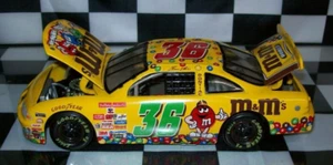 ERNIE IRVAN #36 M&M'S PONTIAC 1/24 NASCAR RACING ACTION DIECAST CAR - Picture 1 of 7