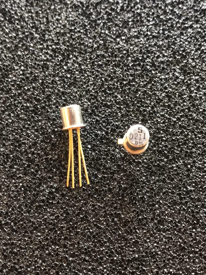 SD211DE - N-Channel Lateral DMOS FET - TO72 (TO18-4) - SIGNETICS - Image 1 of 1