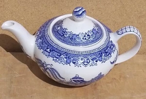Vintage old Antique Retro Blue & White China Tea Pot 5" inches tall Chinese - Picture 1 of 9