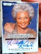 NICHELLE NICHOLS 2010 RAZOR POP CENTURY AUTOGRAPH CARD AU-NN1 STAR TREK