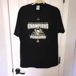 Stanley Cup Champions Pinguins L T-shirt - Foto 1 di 4