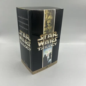 Star Wars Original Trilogy THX Digitally Remastered VHS Box Set 2000 - Bild 1 von 7