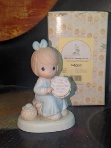 Vintage 5" Precious Moments Figurine 1993 The Lord Is Counting On You Embroidery - Picture 1 of 15