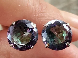 Mystic Topas Labcreated Rundschliff Ohrstecker 14kt massiv Weißgold  - Bild 1 von 12