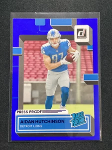 Panini Donruss 2022 Aidan Hutchinson #313 Clasificado Novato Prensa Azul Prueba Leones  - Imagen 1 de 2