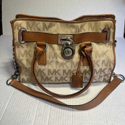 Сумка Michael Kors Hamilton с фирменным логотипом монограммой средняя сумка ванильный замок MK - Изображение 1 из 4