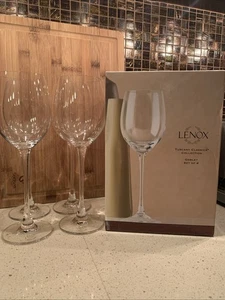 Juego de 4 copas de vino tinto clásicas Lenox Toscana nuevas 9,25" de alto copa Austria - Imagen 1 de 9
