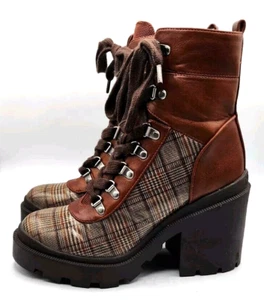 Circus by Sam Edelman Lambert Boots Chunky Heel Side Zip Preppy Academia 9M - Picture 1 of 23