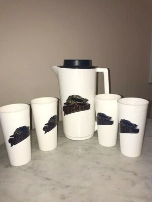  НОВЫЙ пластиковый кувшин Scranton Wilkes Barre RailRiders/AAA NY Yankees и 4 чашки - Изображение 1 из 4
