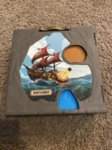 Vintage Matchbox Fold & Go 3D Pop Up Playset Pirate Ship D1 - Picture 1 of 7