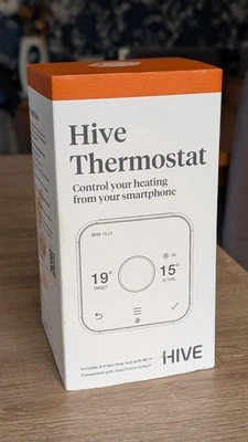 Hive Active Heating Thermostat v3 combi boiler - Image 1 of 3