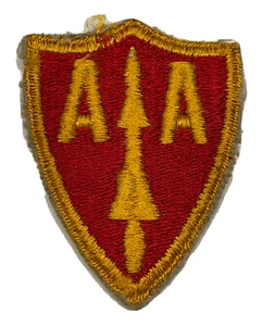 Original Post WWII U.S. Army Anti-Aircraft Artillery Command Cut Edge Patch NG - Picture 1 of 2