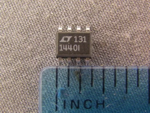 12 Linear LTC1440IS8 Single/ Dual Comparator ICs - Image 1 of 1
