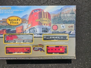 Juego de tren eléctrico Bachmann 00647 Santa Fe Flyer con vía E-Z escala HO - Imagen 1 de 6