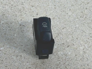 97-02 Interruptor de control de encendido/apagado de luz antiniebla montado en el tablero central Chevy Camaro OEM - Imagen 1 de 2