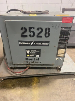 HOBART 'R' SERIES CHARGER FORKLIFT CHARGER, 24V, PH 3, 208/240/480 - Image 1 of 4