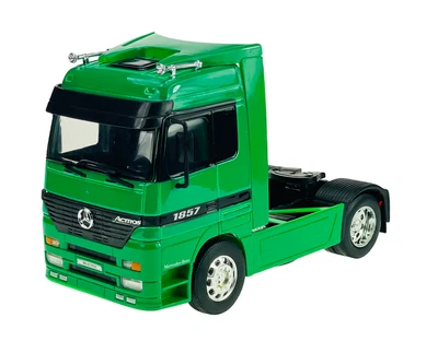 WELLY MERCEDES-BENZ ACTROS GREEN 1:32 DIE CAST METAL MODEL NEW IN BOX 18cm TRUCK - Image 1 of 4