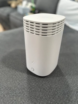 Verizon Fios Router G3100 (Used - Excellent Condition) + Power Cable (Original) - Image 1 of 3