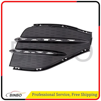 Moldura de parachoques lado pasajero para Mercedes-Benz GLA35/GLA45 AMG 2021-2023 Foto 1 de 3