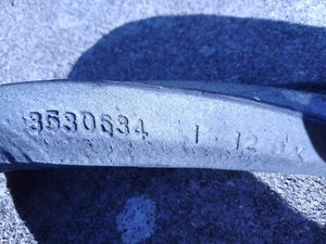 RAMBLER 1965/69AMERICAN 08,1965 CLASSIC/AMBASSADOR STATION WAGON TAILGATE RUBBER - Picture 1 of 24