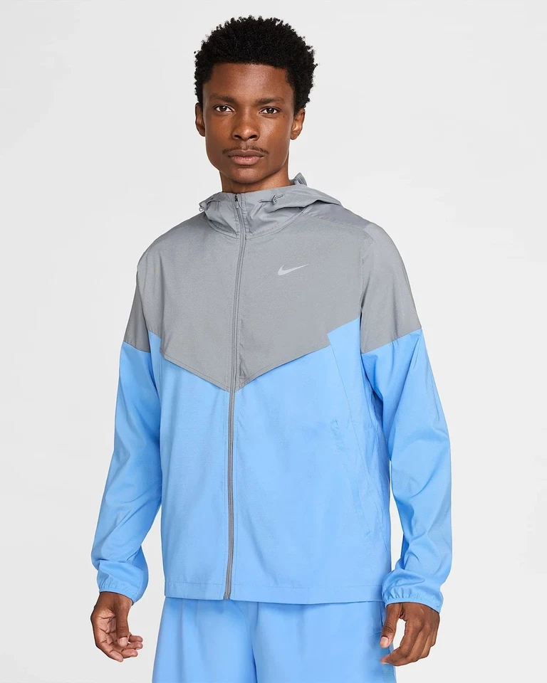 Nike Impossibly Light Windrunner "COOL BLUE" | HV6521 065 | Size: XL | JACKET  - Image 1 of 1