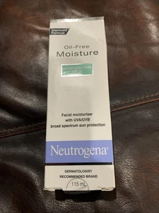 New Damaged Box Neutrogena Oil Free Moisturize Facial SPF15 Sunscreen UVA UVB - Picture 1 of 2