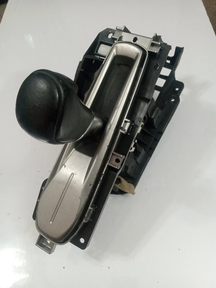 Nissan Pathfinder 2013-2020 transmisión automática conjunto de palanca de cambios de piso Foto 1 de 4