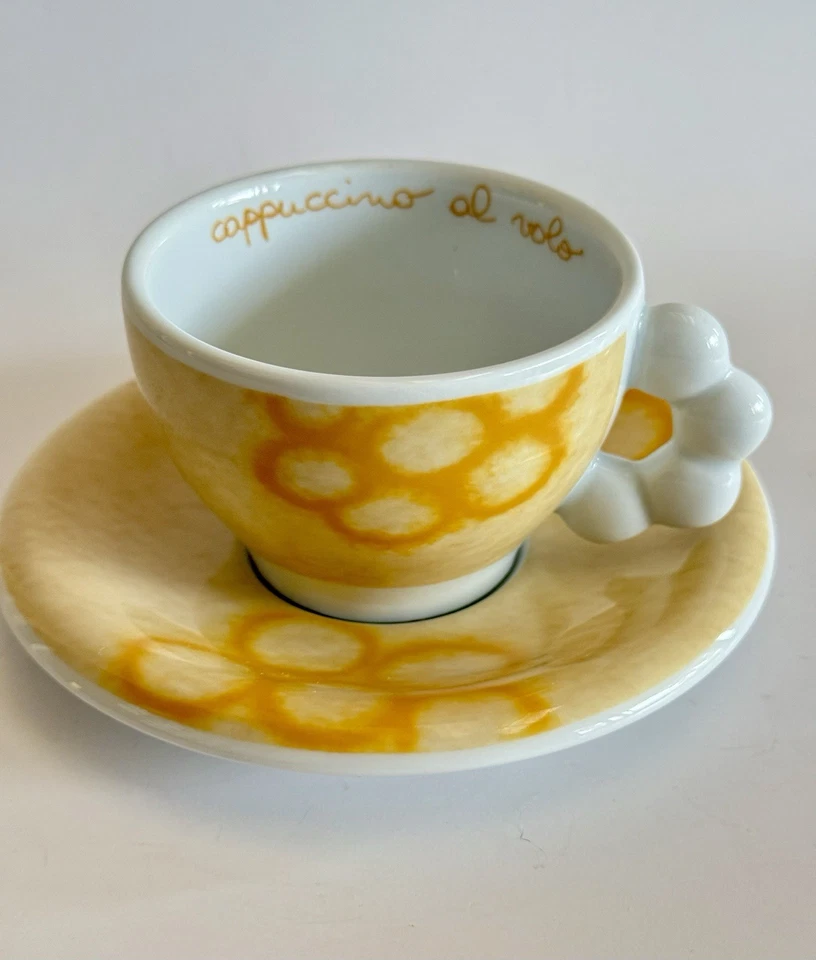 Taza y platillo THUN Caffè al Volo Demitasse - amarillo floral abstracto - Italia - usado en excelente estado Foto 1 de 4