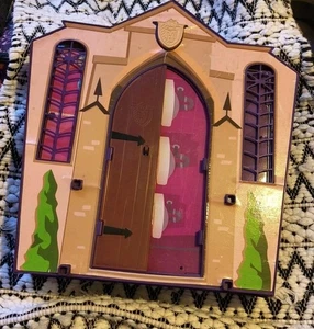 Monster High Playset High School Mattel House 2012 NOT Complete - Picture 1 of 11
