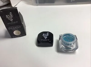 Younique Eyeshadow NIB, Retired, Matte(Heavenly) Ocean Blue, Pigment 0.03 Oz - Picture 1 of 7