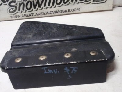 Cubierta tapa caja herramientas moto nieve Kawasaki Invader Intruder LTD 340 440 Foto 1 de 3