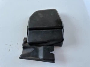 Carcasa filtro cabina conductor BMW E90 OEM 6925017 E92 E93 - Imagen 1 de 3