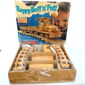 Lionel Happy Huff n Puff Wood Look Plastic Toy Train Set Book 7-1100 Sealed NEW - Picture 1 of 10