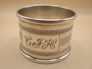 Vintage Birmingham Sterling Silver Napkin Ring By Henry Griffiths & Sons - Picture 1 of 4