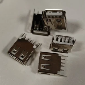 Lotto Lavoro 187x Connettori PCB Verticali USB Tipo A Femmina, USB 2.0 - Foto 1 di 2