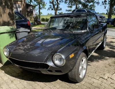 fiat 124 spider - Bild 1 von 4