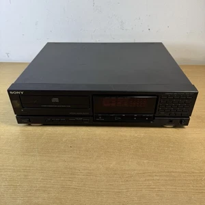 Reproductor de discos compactos Sony CDP-M77 sin control remoto - Imagen 1 de 10