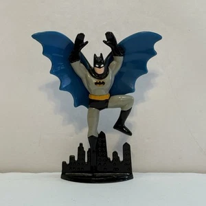 Vintage DC 1993 Wilton Batman Skyline Cake Topper Party Favor Figure 4" - Picture 1 of 6