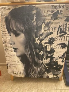 Taylor Swift Soft Blanket Throw - Picture 1 of 1