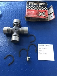 CROCIERA TRASMISSIONE JEEP MAGNUM FERMI INTERNI 133x44 MIPER - Foto 1 di 3