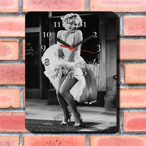 Marilyn Monroe Design Wall Clock New boxed Gift star icon film wall hanging - Picture 1 of 2