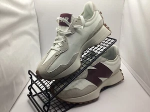 ZAPATOS DEPORTIVOS NEW BALANCE 327 NUEVOS CON ETIQUETAS 4.5UK CREMA GRANATE TU10 - Imagen 1 de 6