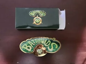 NIB Battletoads Gold Belt Buckle June 2017 Loot Crate Gaming Exclusive NES - Picture 1 of 4