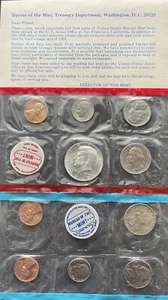 1968 PD MINT SET40% Kennedy Half Dollar 10 Coin Set without OGP - Picture 1 of 2