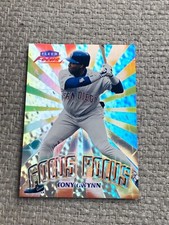 Tony Gwynn  2000 fleer focus points #2