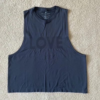 Camisa feminina Spiritual Gangster sem mangas tamanho XS/S preta cropped love - Imagem 1 de 4