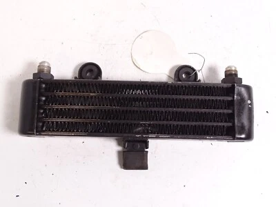 83-85 1984 Kawasaki ZX750 GPZ750 enfriador de aceite radiador 39061-1018-10 Foto 1 de 4