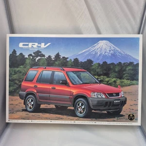 Aoshima 1/24 scale Honda CR-V Plastic model kit From Japan - Picture 1 of 17