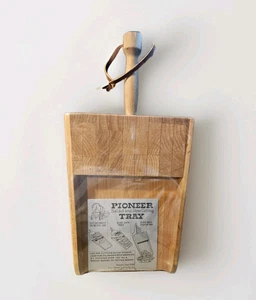 New Brandenfels Handcrafted Wooden Cutting Board Scoop Cheeseboard Rustic Oregon - Picture 1 of 4